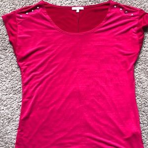 Pink short sleeve top, with cute shoulder detail